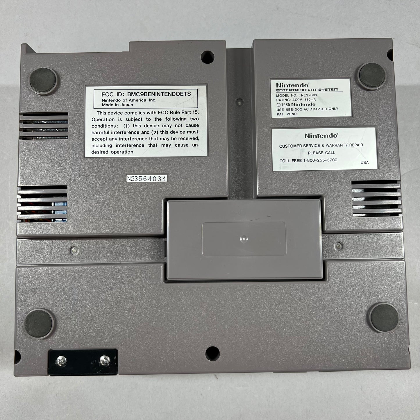 Nintendo Entertainment System NES NES-001 Gray