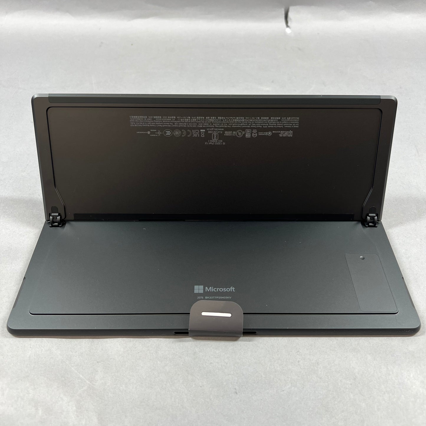 Microsoft Surface Pro 12" 2076 12" Snapdragon X Plus 3.4GHz 16GB RAM 512GB SSD