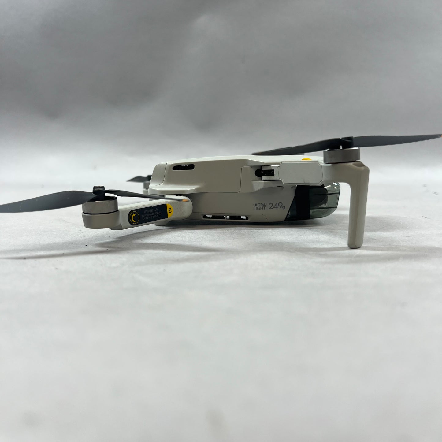 DJI Mini SE Mini Drone MR1SS5