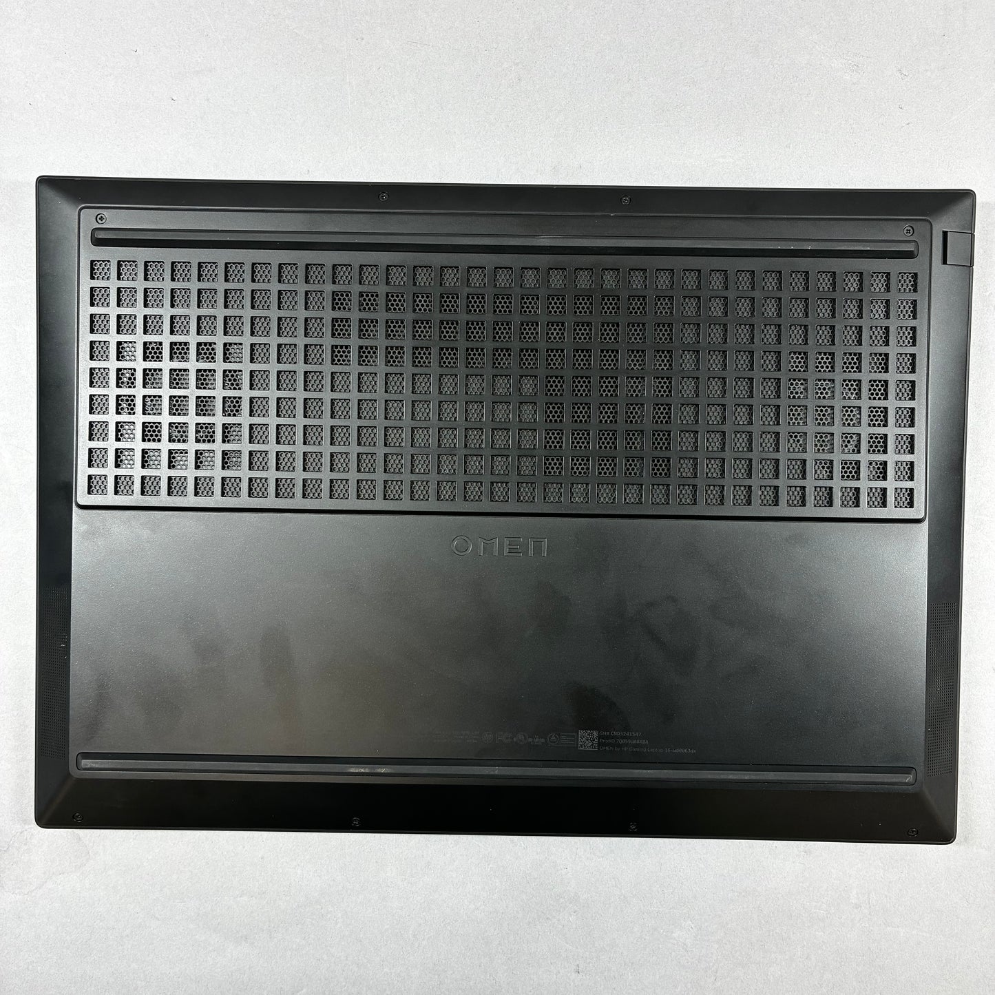 HP Omen  15-EG0067ST 16" i7-13620H 2.4GHz 16GB RAM 1TB SSD GeForce RTX 4050