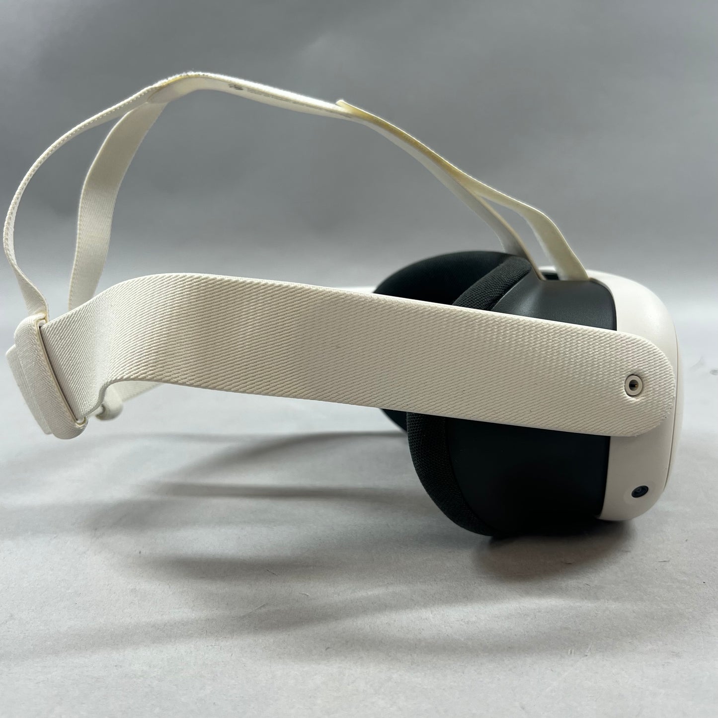 Meta Quest 3 512GB VR System MC-1204060-03