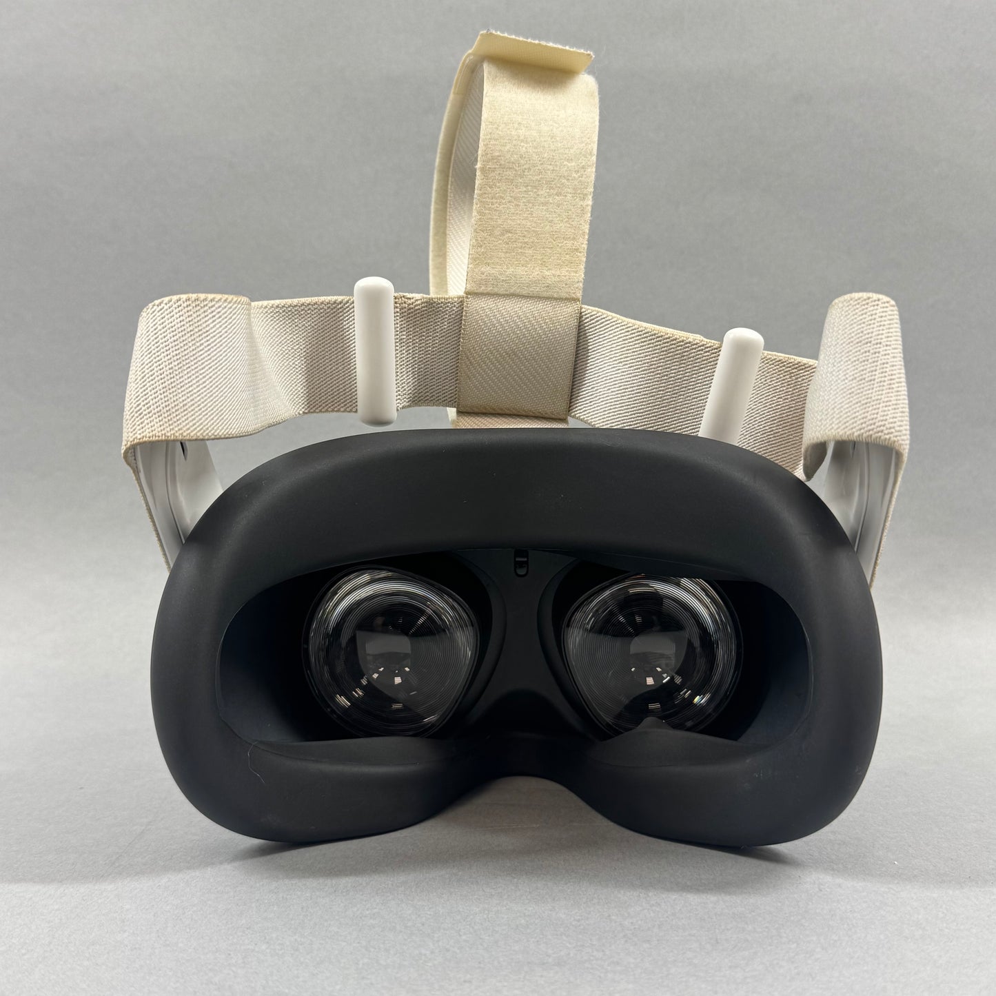 Meta Quest 2 256GB Standalone VR Headset Touch Controller KW49CM