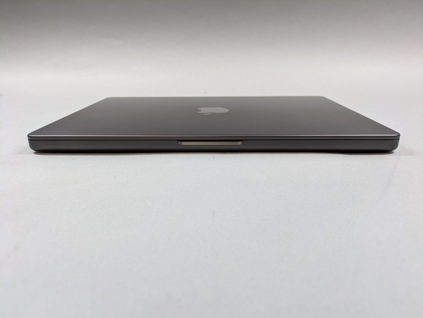 2024 Apple MacBook Air 14" M4 10 Core 4.5GHz 16GB RAM 512GB SSD A3112