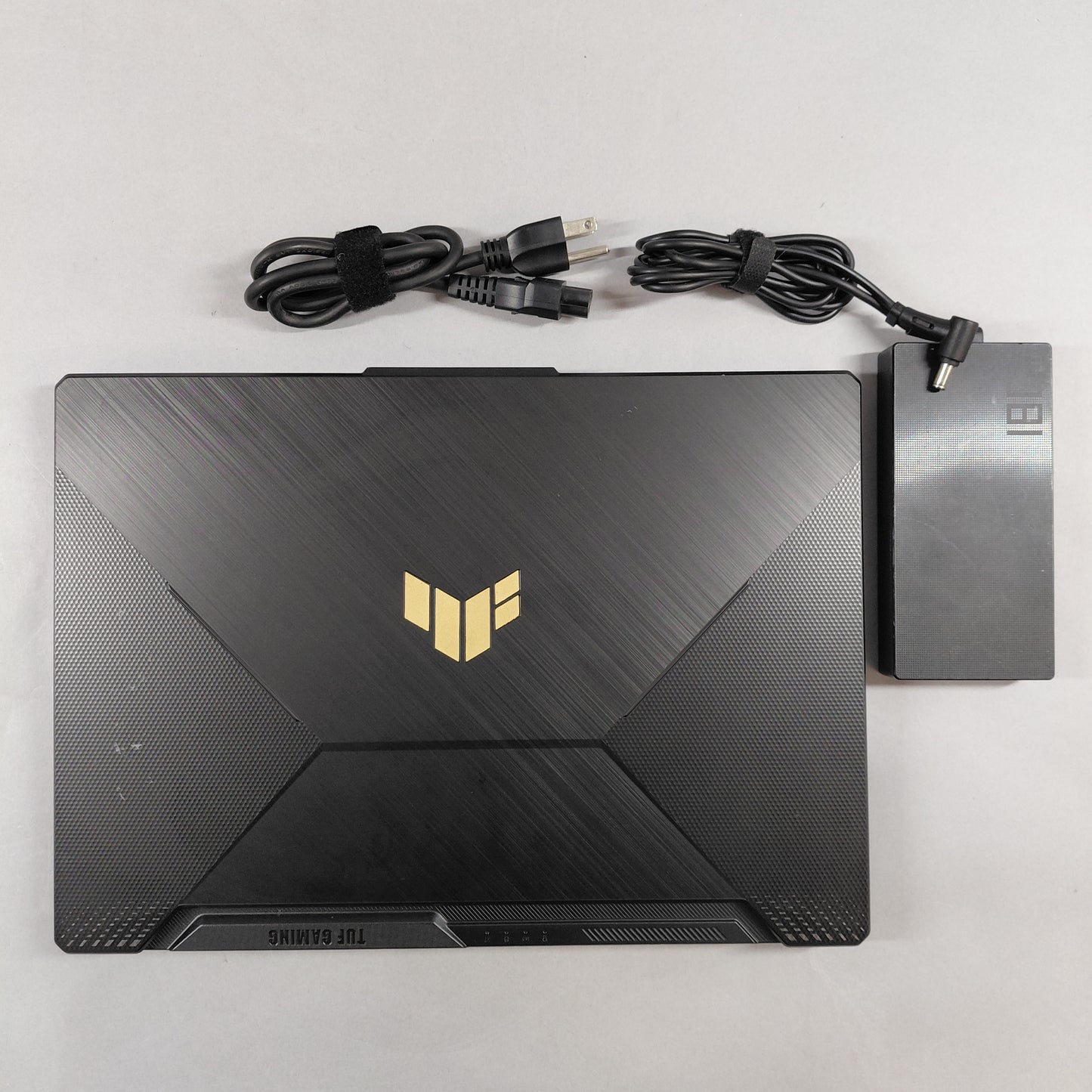 Asus TUF A15 16" Ryzen 5 5600H 3.3GHz 16GB RAM 500GB SSD GeForce RTX 3050 Ti