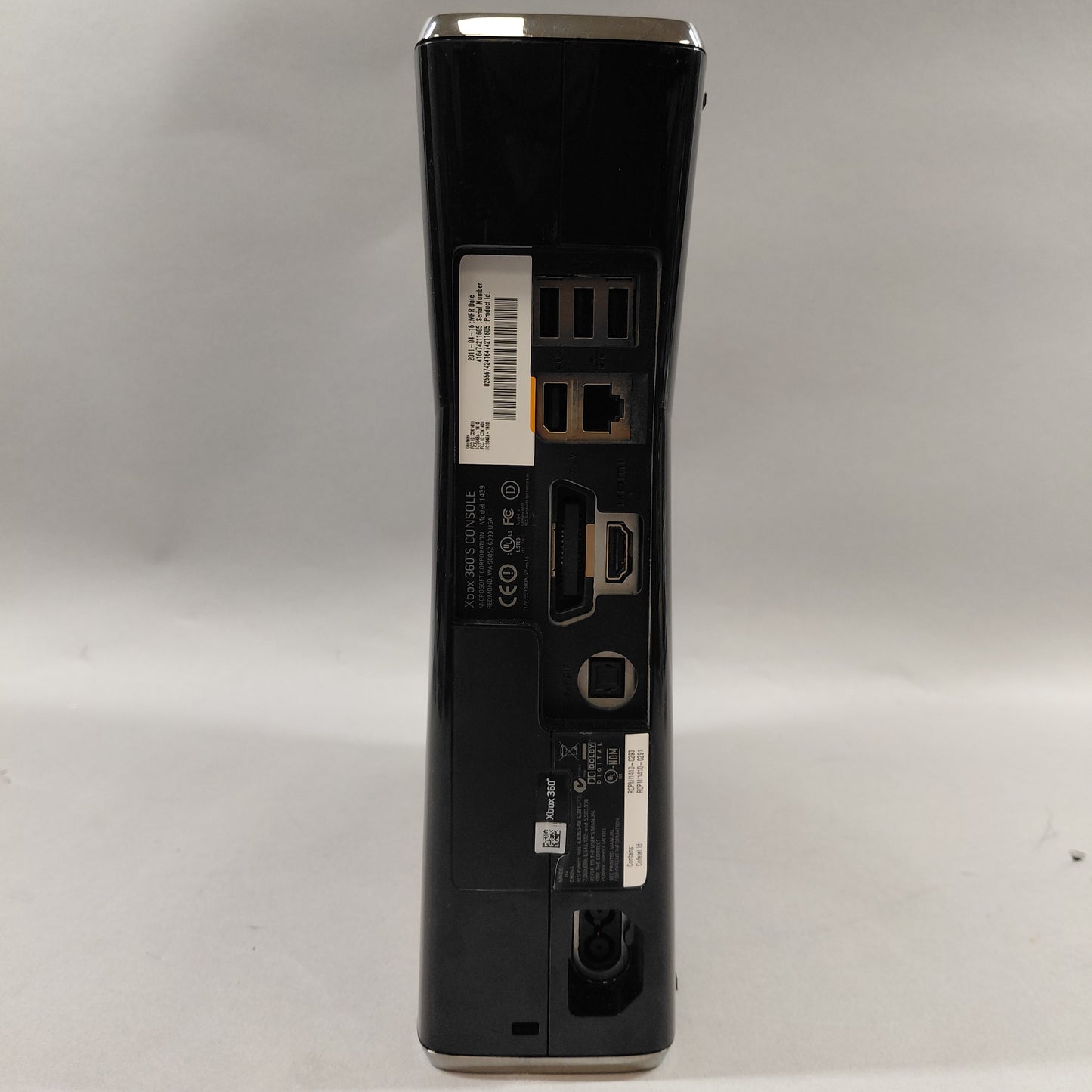 Microsoft Xbox 360 S 250GB Console Gaming System Black 1439