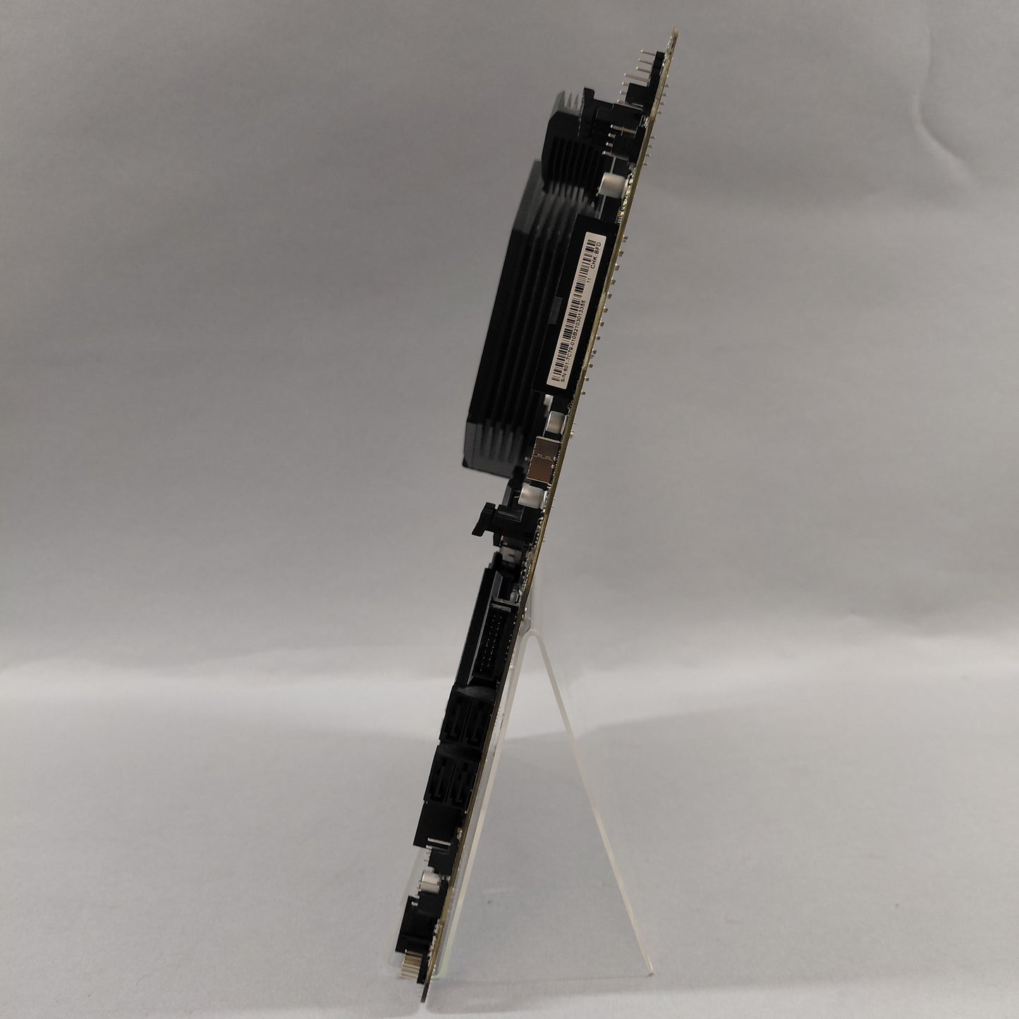 MSi MPG Z490 GAMING EDGE Wi-Fi LGA 1200 ATX W/intel Core i7-10700 SRH6Y 2.90GHz