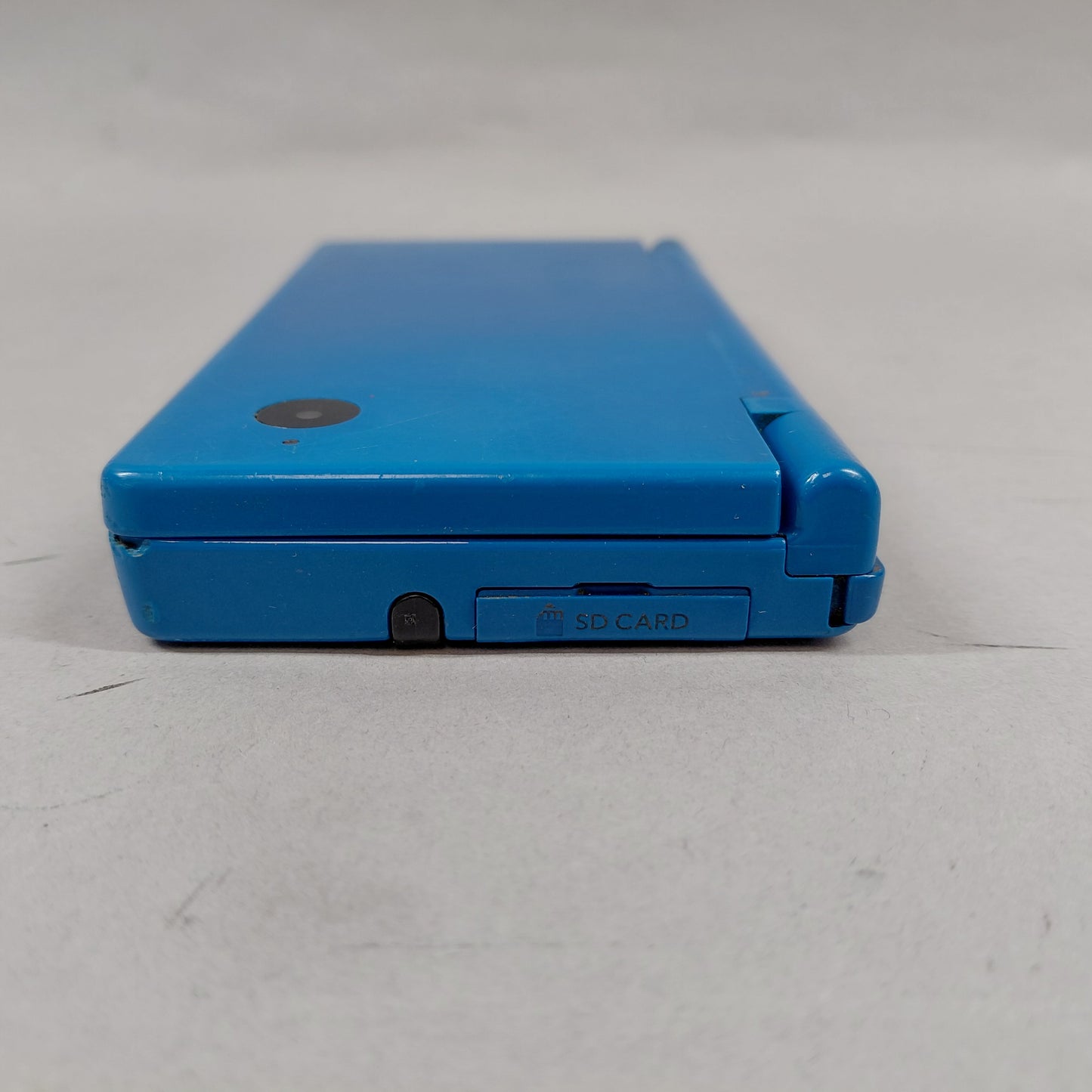 Nintendo DSi DSi Handheld Game Console TWL-001 Aqua Blue