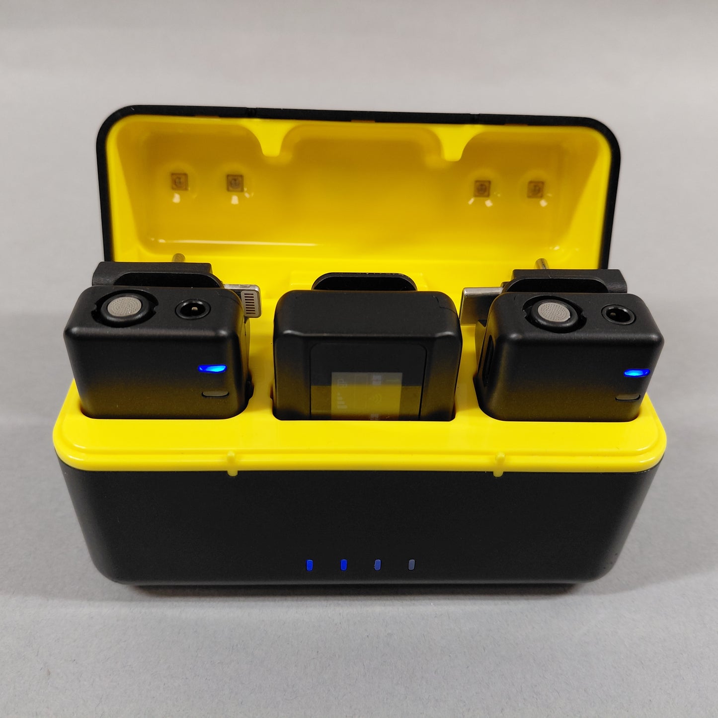 Neewer Mic Wireless Microphone CM28