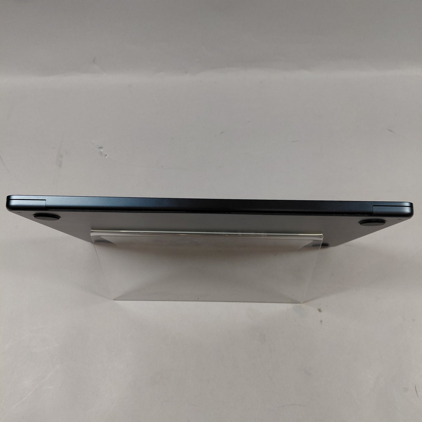 2022 Apple MacBook Air 13.6" M2 8C GPU 3.5GHz 16GB RAM 250GB SSD A2681