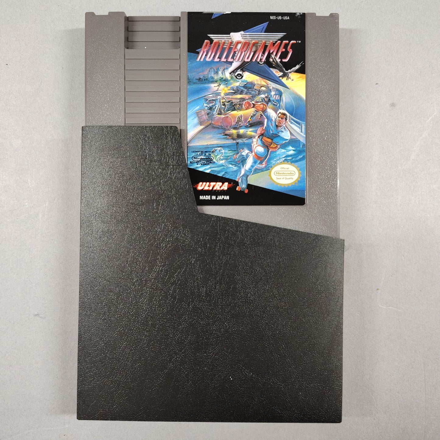 Nintendo Entertainment System NES Video Game Console NES-001 Gray