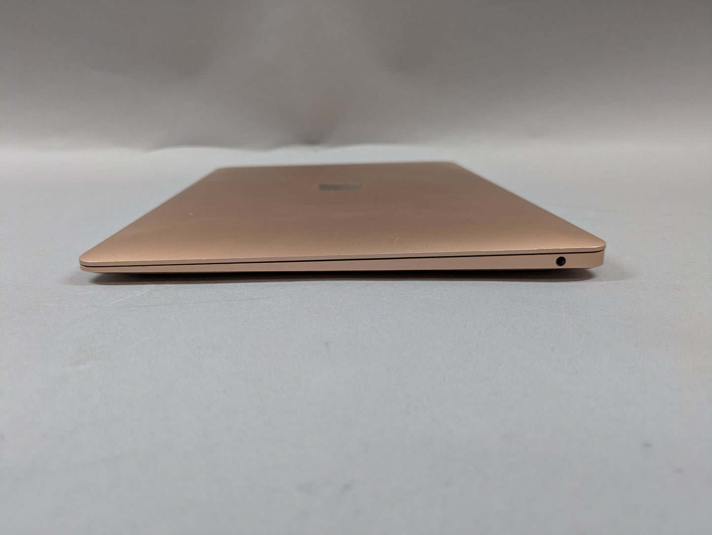 2020 Apple MacBook Air 13.3" i3 1.1GHz 8GB RAM 256GB SSD Gold A2179