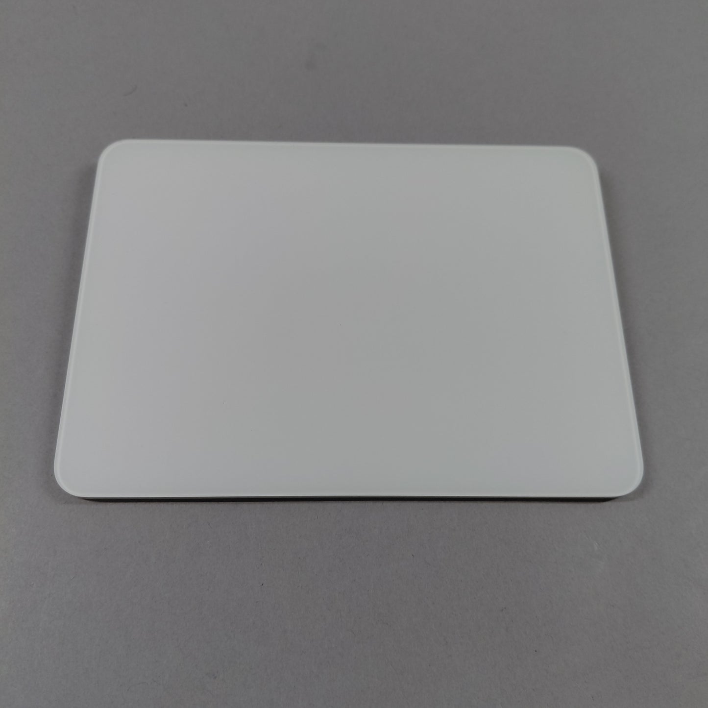 Apple Magic Trackpad 2 White W/Keyboard