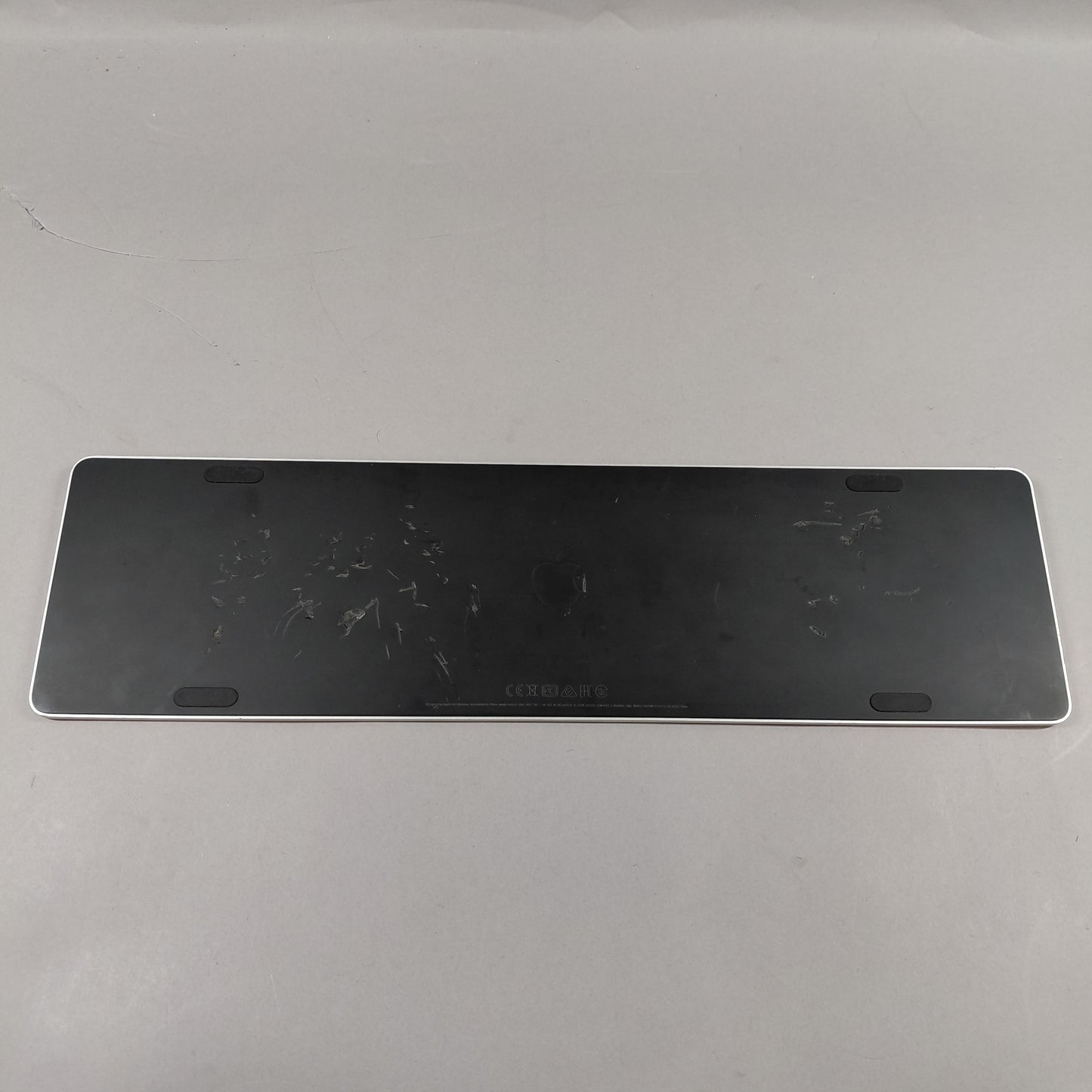 Apple Magic Trackpad 2 White W/Keyboard