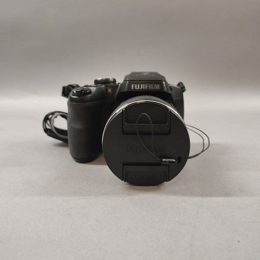 Fujifilm FINEPIX s9900W 16.0MP Digital SLR DSLR Camera