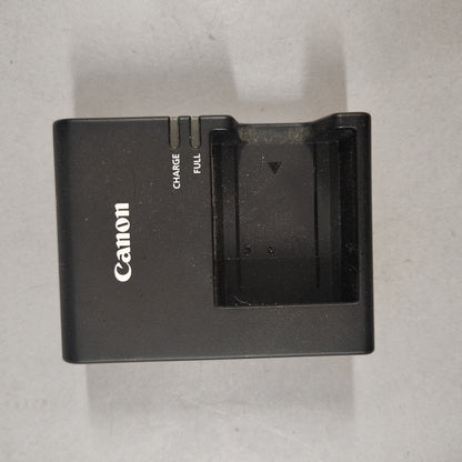 Canon EOS Rebel T7 24.1MP Mirrorless DSLR