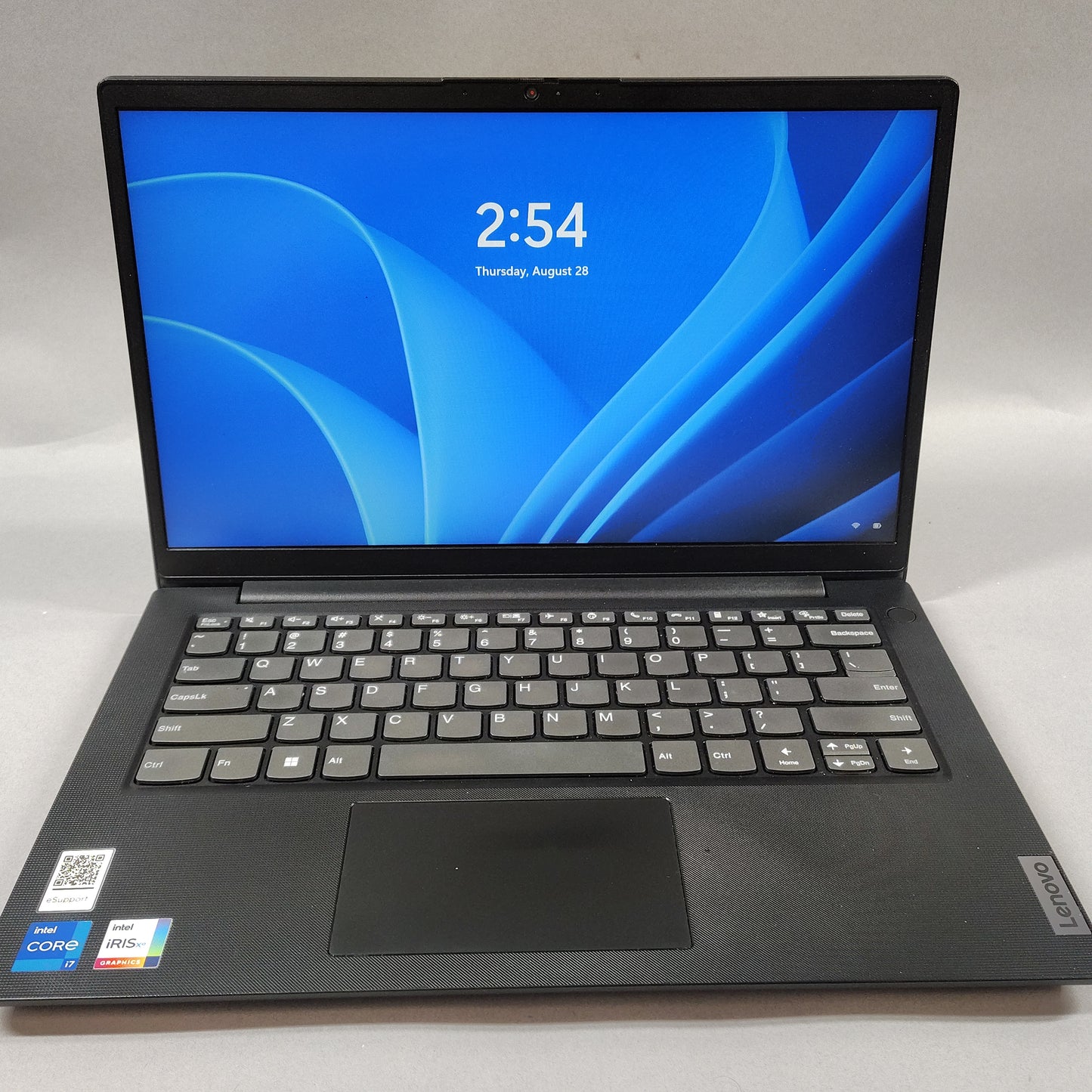 Lenovo IdeaPad 13.3" i7-1255U 1.7GHz 24GB RAM 1TB SSD
