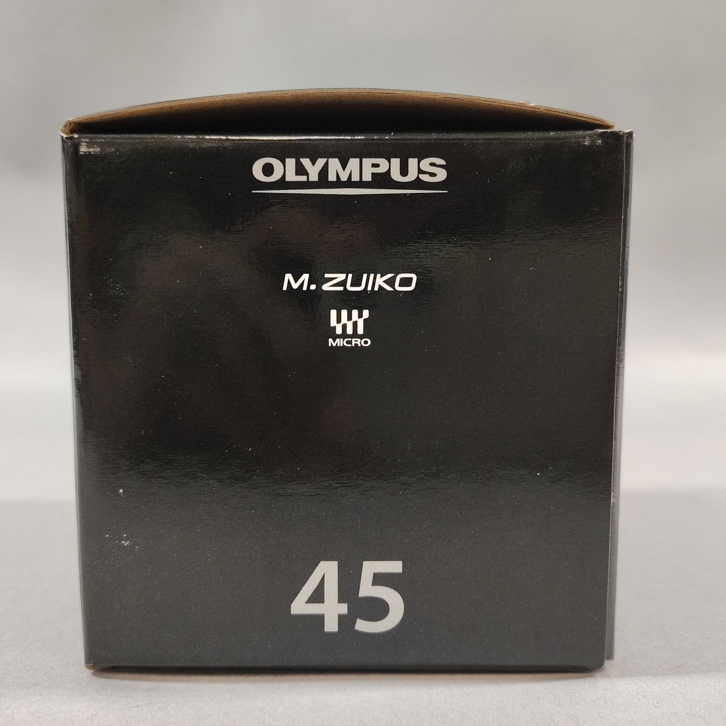 Open Box Olympus 45mm f/1.8 45mm f/1.8 For Olympus M4/3 Mount