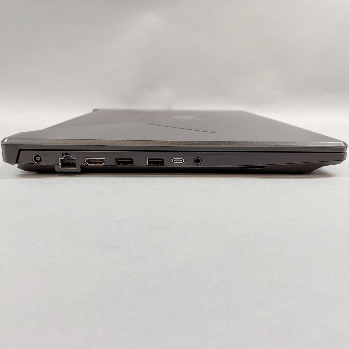 Asus TUF A17 G834 17.3" ryzen 5 7535HS 3.3GHz 8GB RAM 512GB SSD GeForce RTX 2050