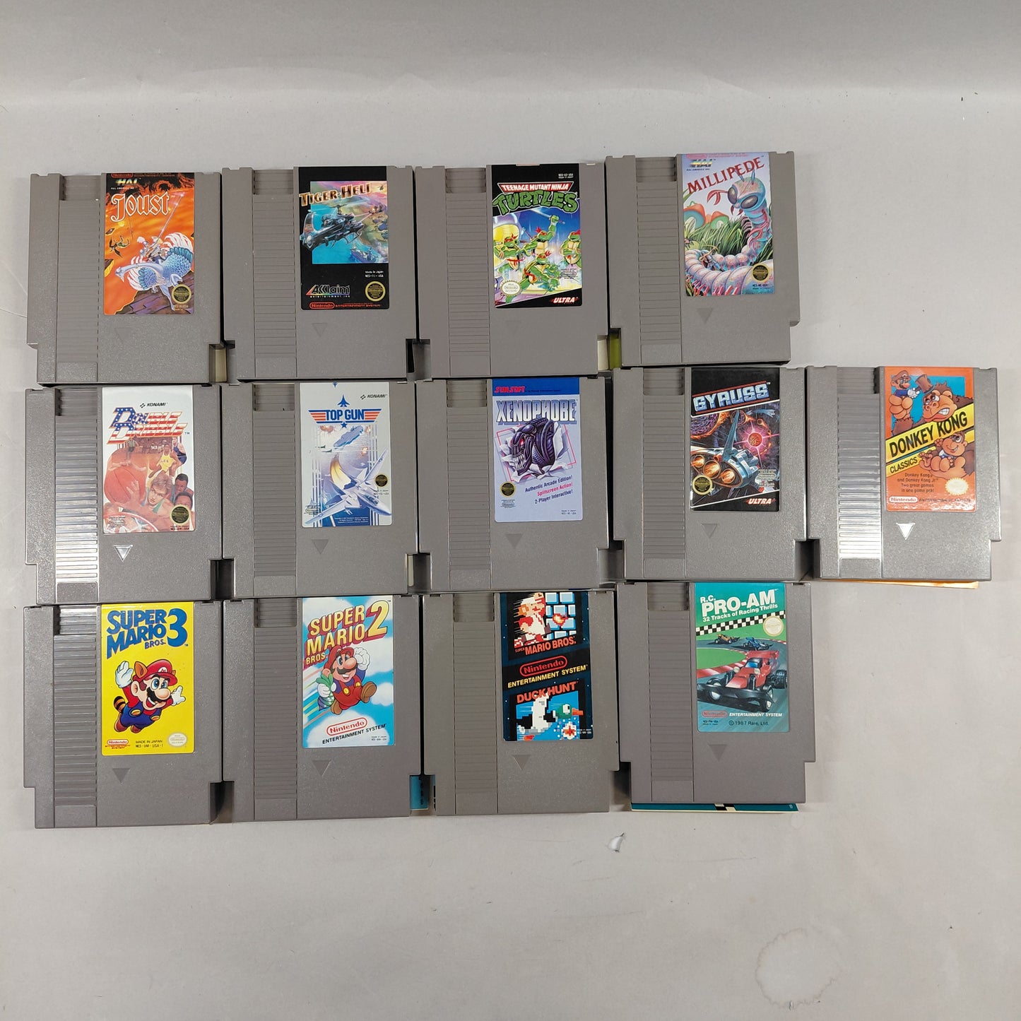 Nintendo Entertainment System NES NES-001 Gray W/13 Games