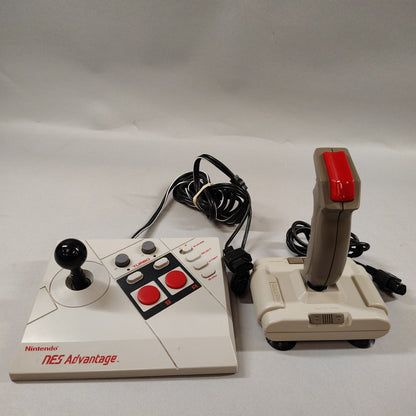 Nintendo Entertainment System NES Video Game Console NES-001 Gray