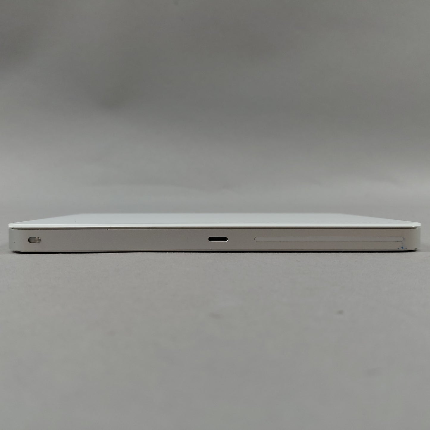 Apple Magic Trackpad 2 White W/Keyboard
