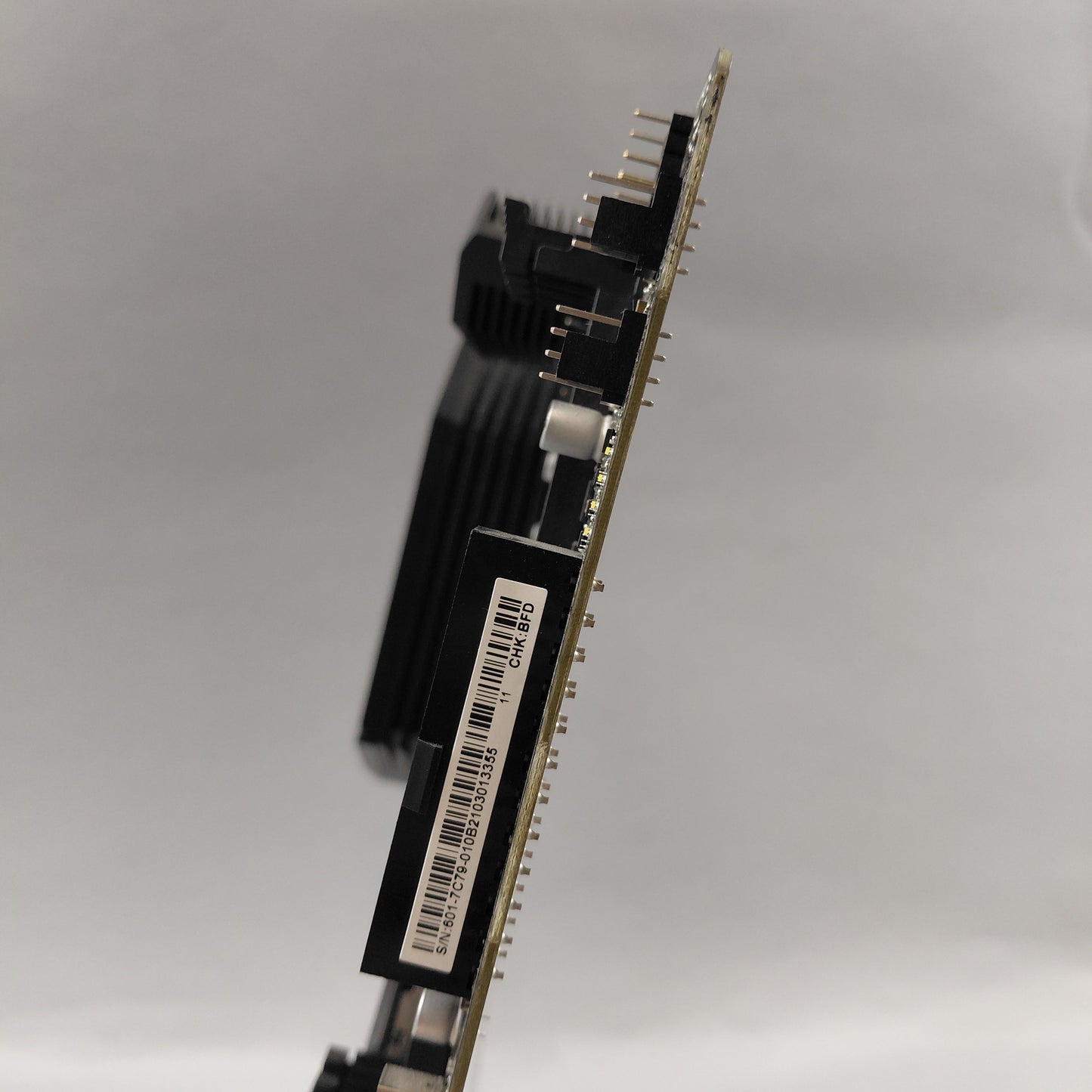 MSi MPG Z490 GAMING EDGE Wi-Fi LGA 1200 ATX W/intel Core i7-10700 SRH6Y 2.90GHz